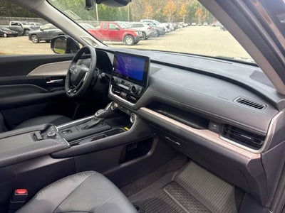 2025 Toyota Grand Highlander Platinum