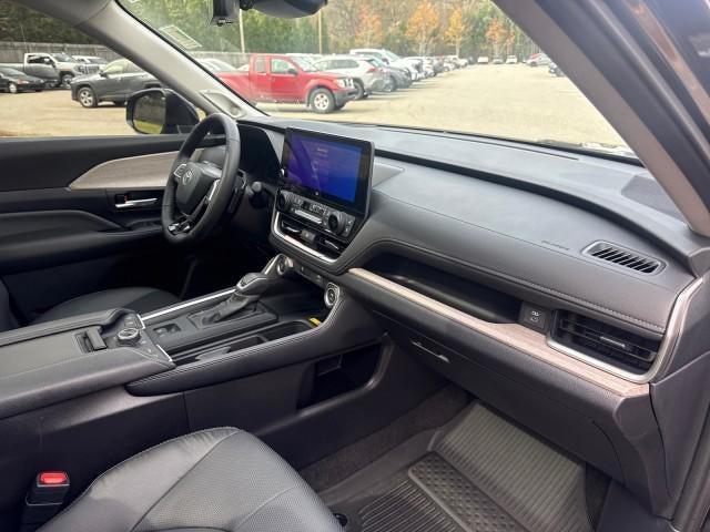 2025 Toyota Grand Highlander Platinum