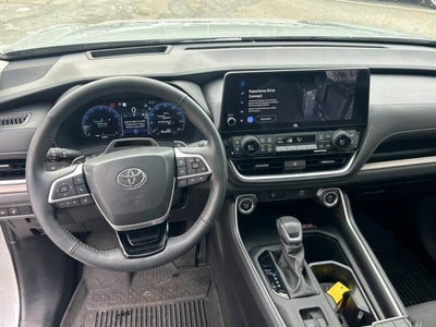 2024 Toyota Grand Highlander Platinum