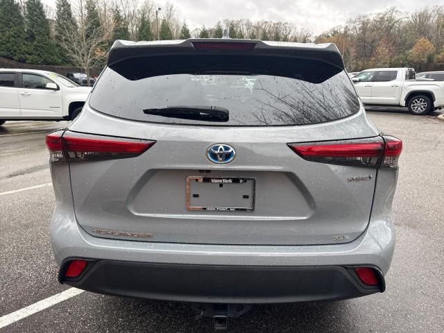 2022 Toyota Highlander Hybrid Bronze Edition