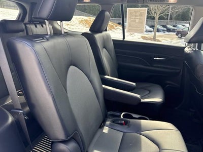 2024 Toyota Grand Highlander Hybrid XLE