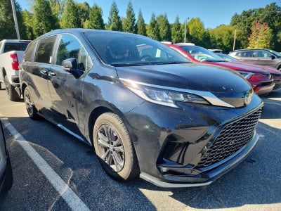 2024 Toyota Sienna XSE