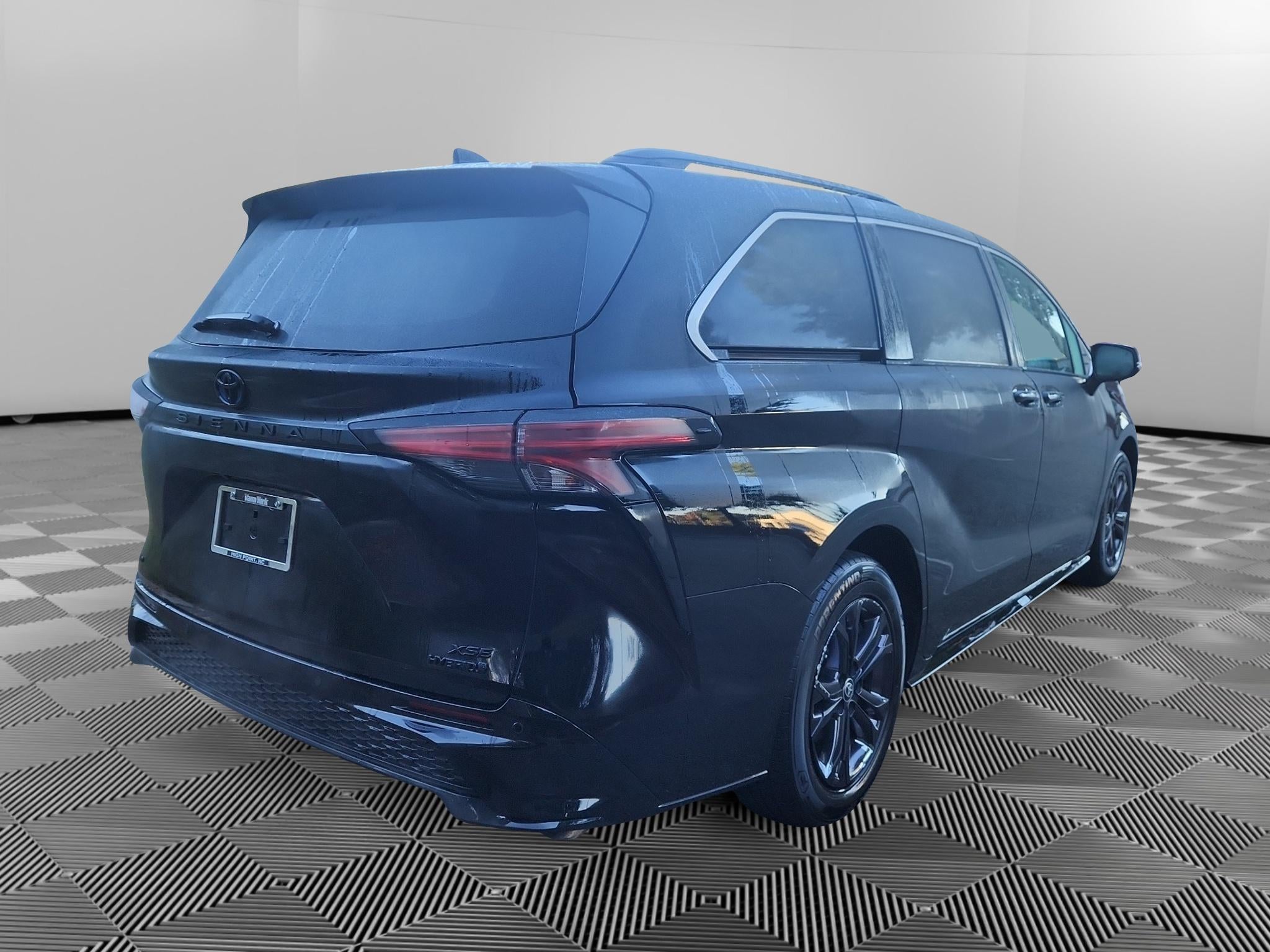 2024 Toyota Sienna XSE