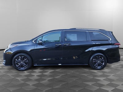 2024 Toyota Sienna XSE