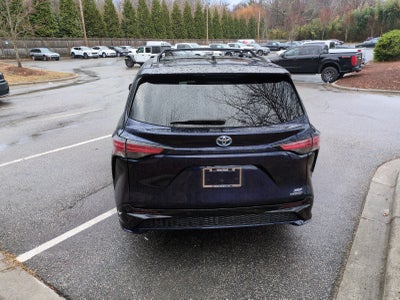 2022 Toyota Sienna XSE