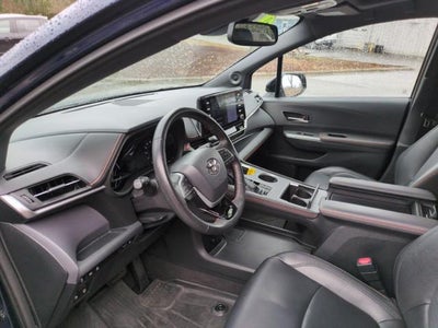 2022 Toyota Sienna XSE