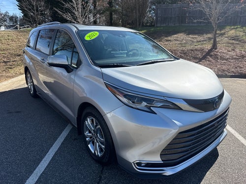 2023 Toyota Sienna Platinum