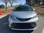 2023 Toyota Sienna Platinum
