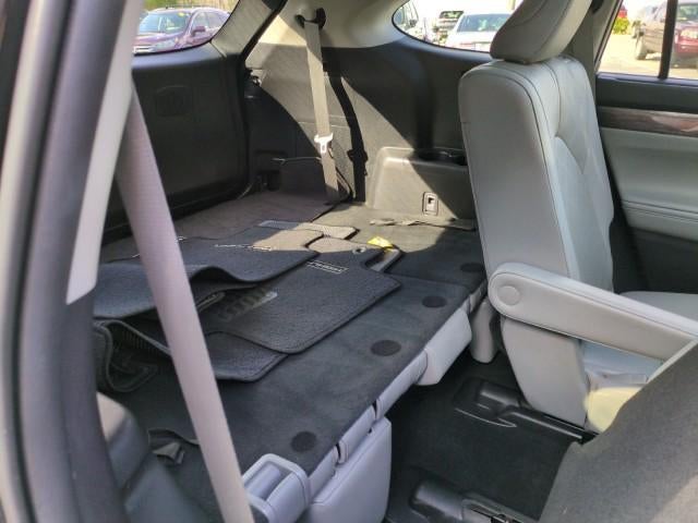 2020 Toyota Highlander Platinum