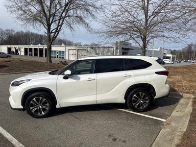 2021 Toyota Highlander XLE