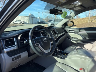 2016 Toyota Highlander XLE