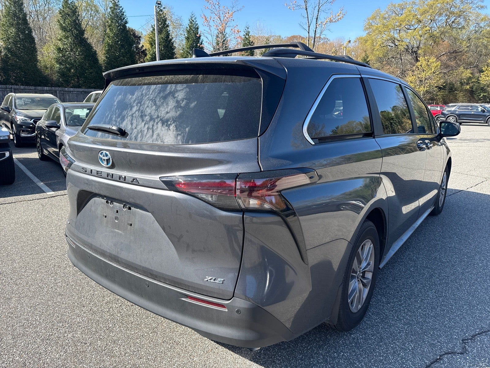 2025 Toyota Sienna XLE