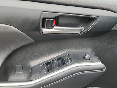 2024 Toyota Highlander Hybrid XLE