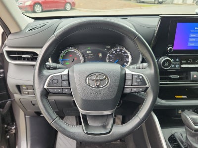 2024 Toyota Highlander Hybrid XLE