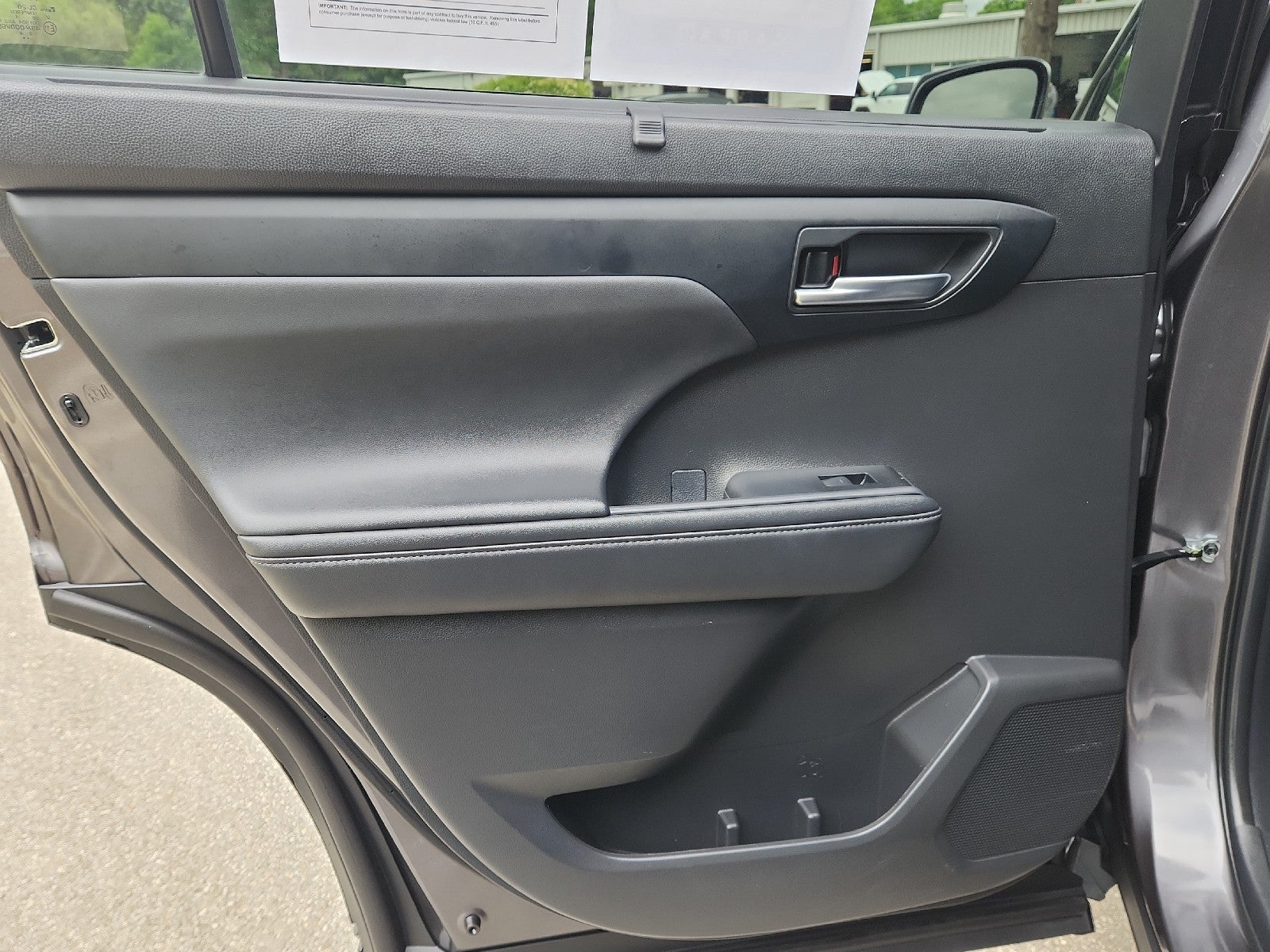 2024 Toyota Highlander Hybrid XLE