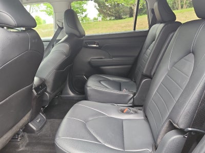2024 Toyota Highlander Hybrid XLE