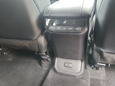 2024 Toyota Highlander Hybrid XLE
