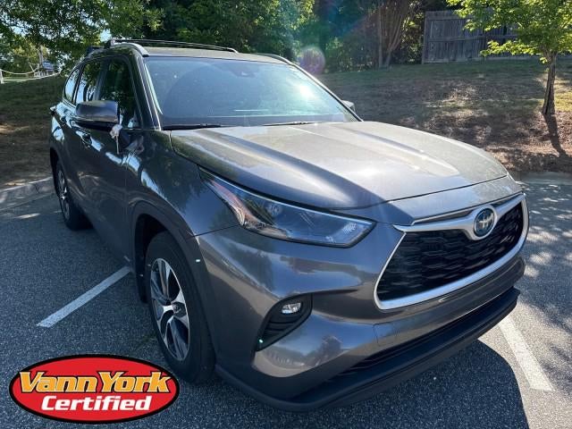 2024 Toyota Highlander Hybrid XLE