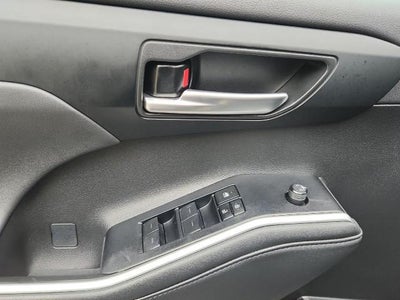 2024 Toyota Highlander Hybrid XLE