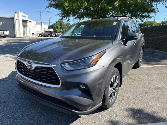 2024 Toyota Highlander Hybrid XLE