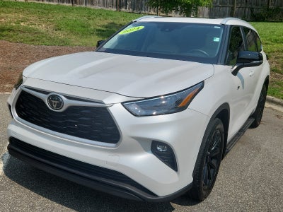 2024 Toyota Highlander XLE