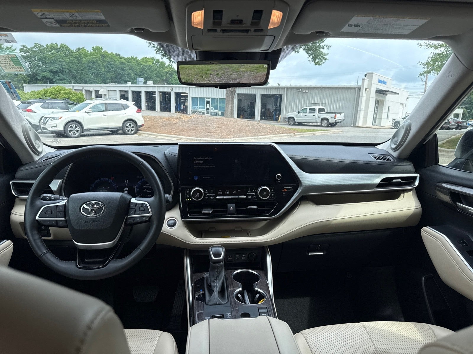 2024 Toyota Highlander Platinum