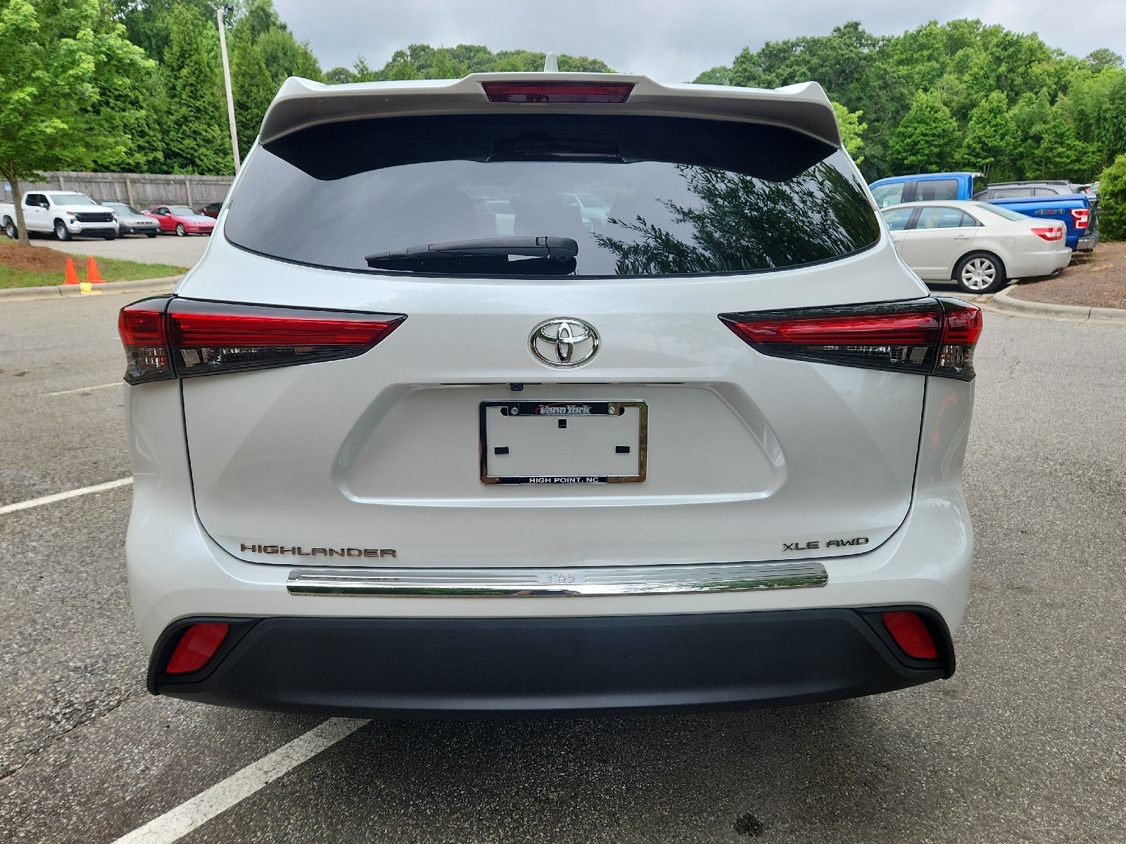 2023 Toyota Highlander XLE