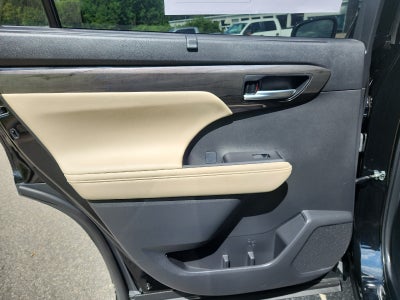 2025 Toyota Highlander Limited