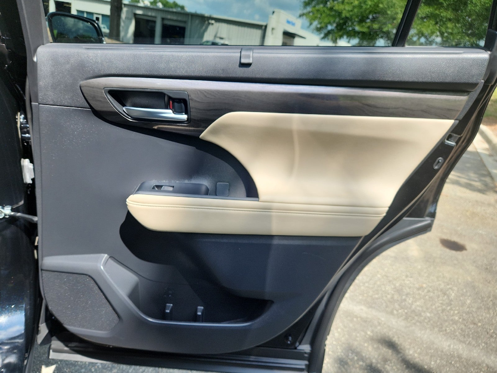 2025 Toyota Highlander Limited