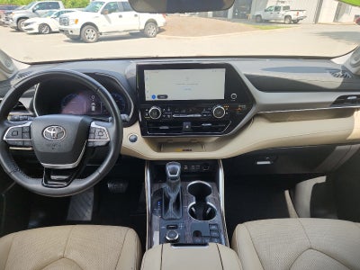 2025 Toyota Highlander Limited