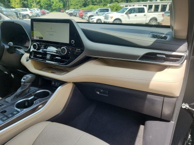 2025 Toyota Highlander Limited
