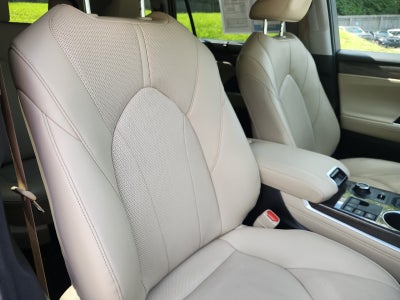2025 Toyota Highlander Limited