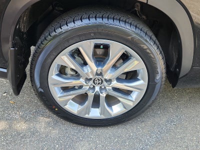 2025 Toyota Highlander Limited