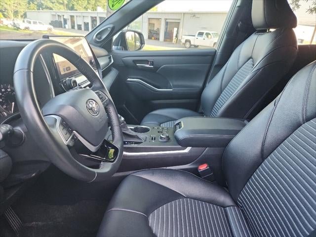 2023 Toyota Highlander XSE