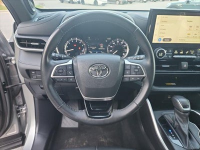 2023 Toyota Highlander XSE