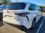 2025 Toyota Sienna LE