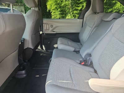 2024 Toyota Sienna LE