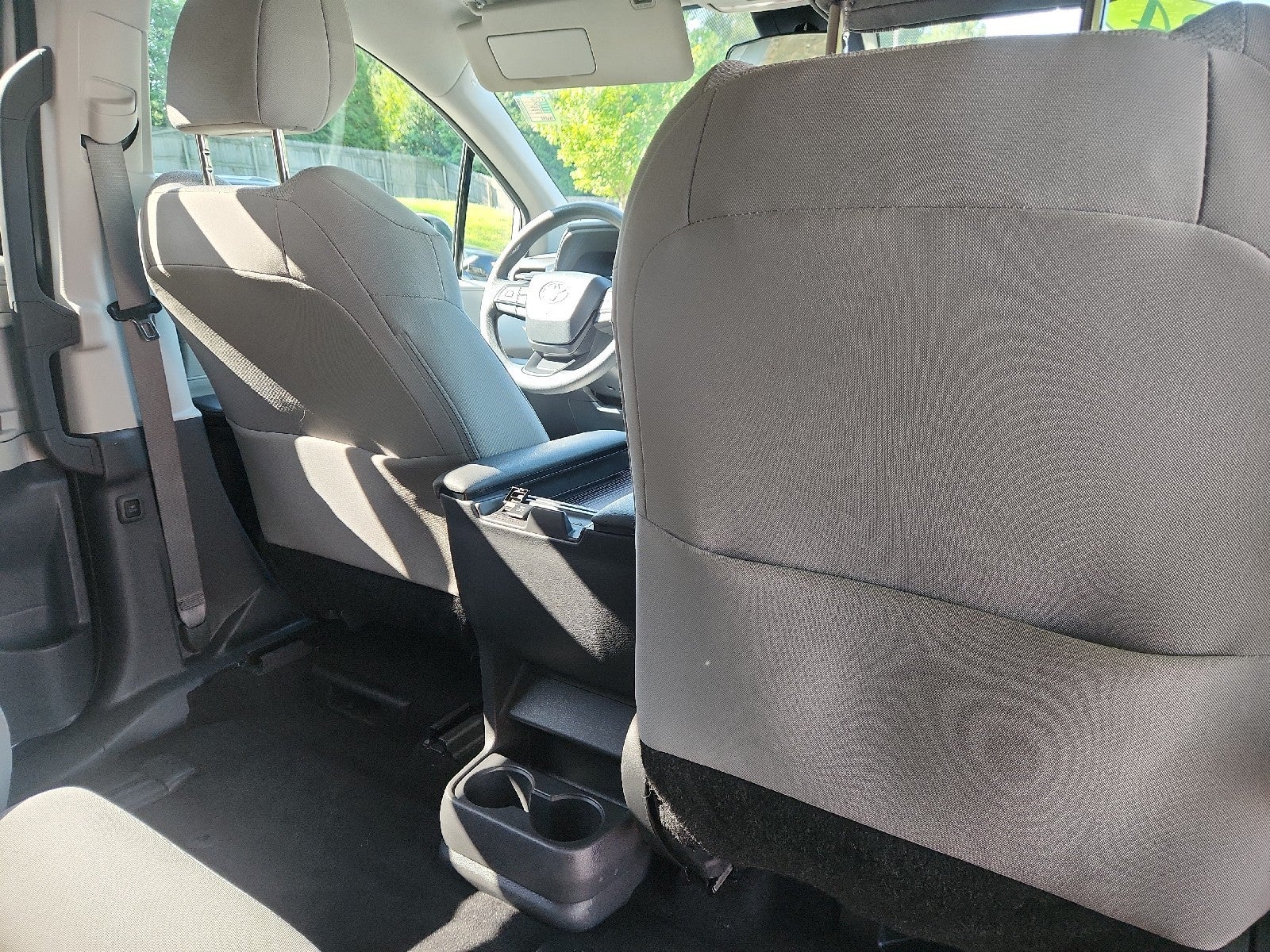 2024 Toyota Sienna LE