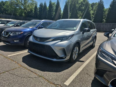 2021 Toyota Sienna XSE
