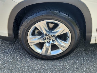 2018 Toyota Highlander Limited Platinum
