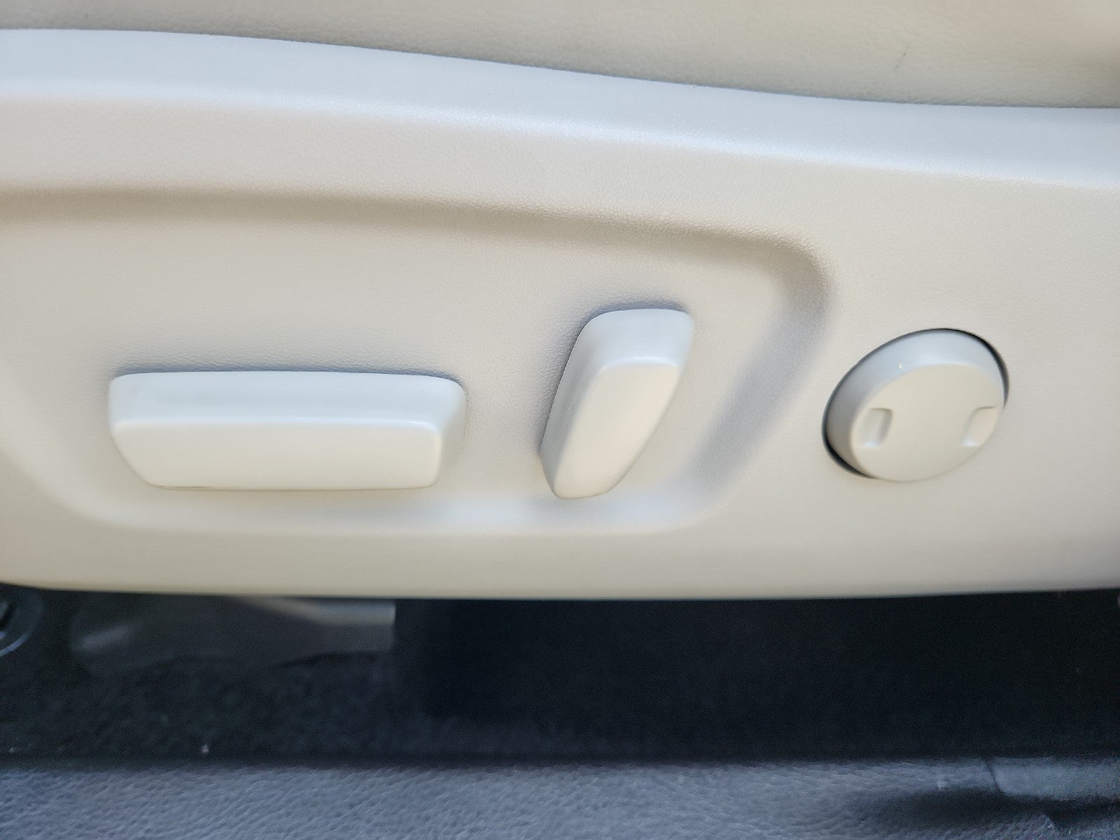 2018 Toyota Highlander Limited Platinum