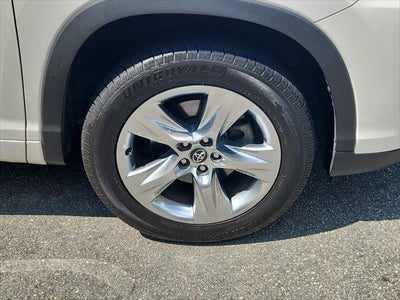 2018 Toyota Highlander Limited Platinum