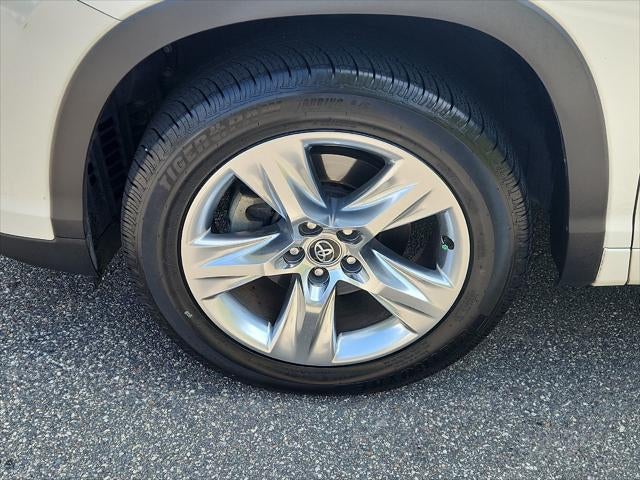 2018 Toyota Highlander Limited Platinum