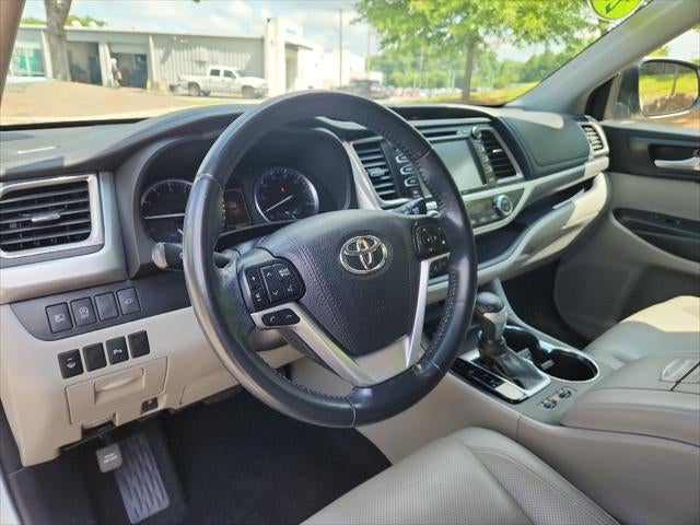 2018 Toyota Highlander Limited Platinum