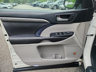 2017 Toyota Highlander Limited