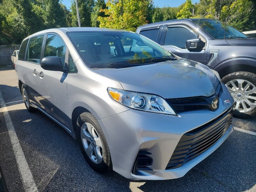 2018 Toyota Sienna L