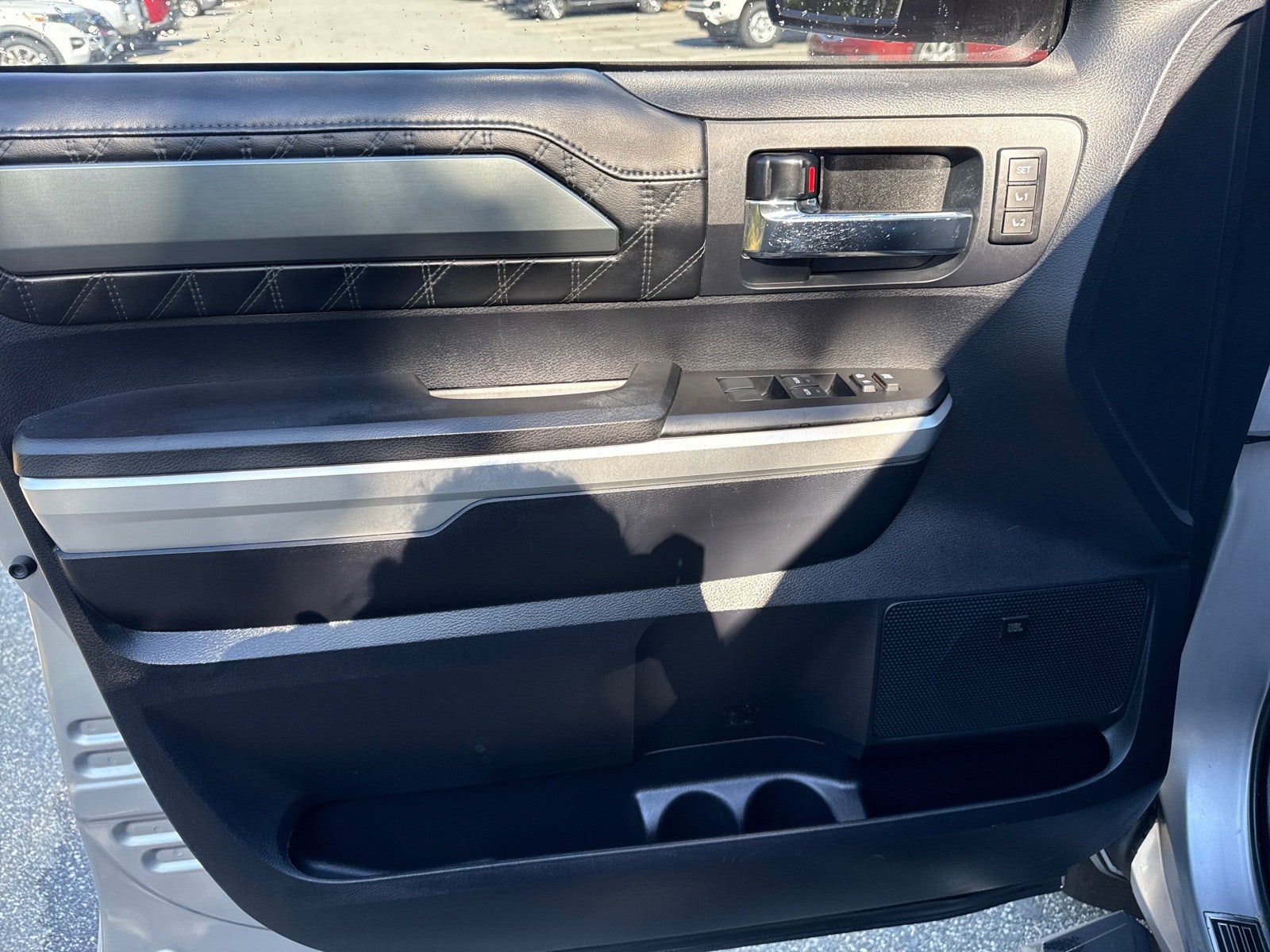 2015 Toyota Tundra 4WD Truck Platinum