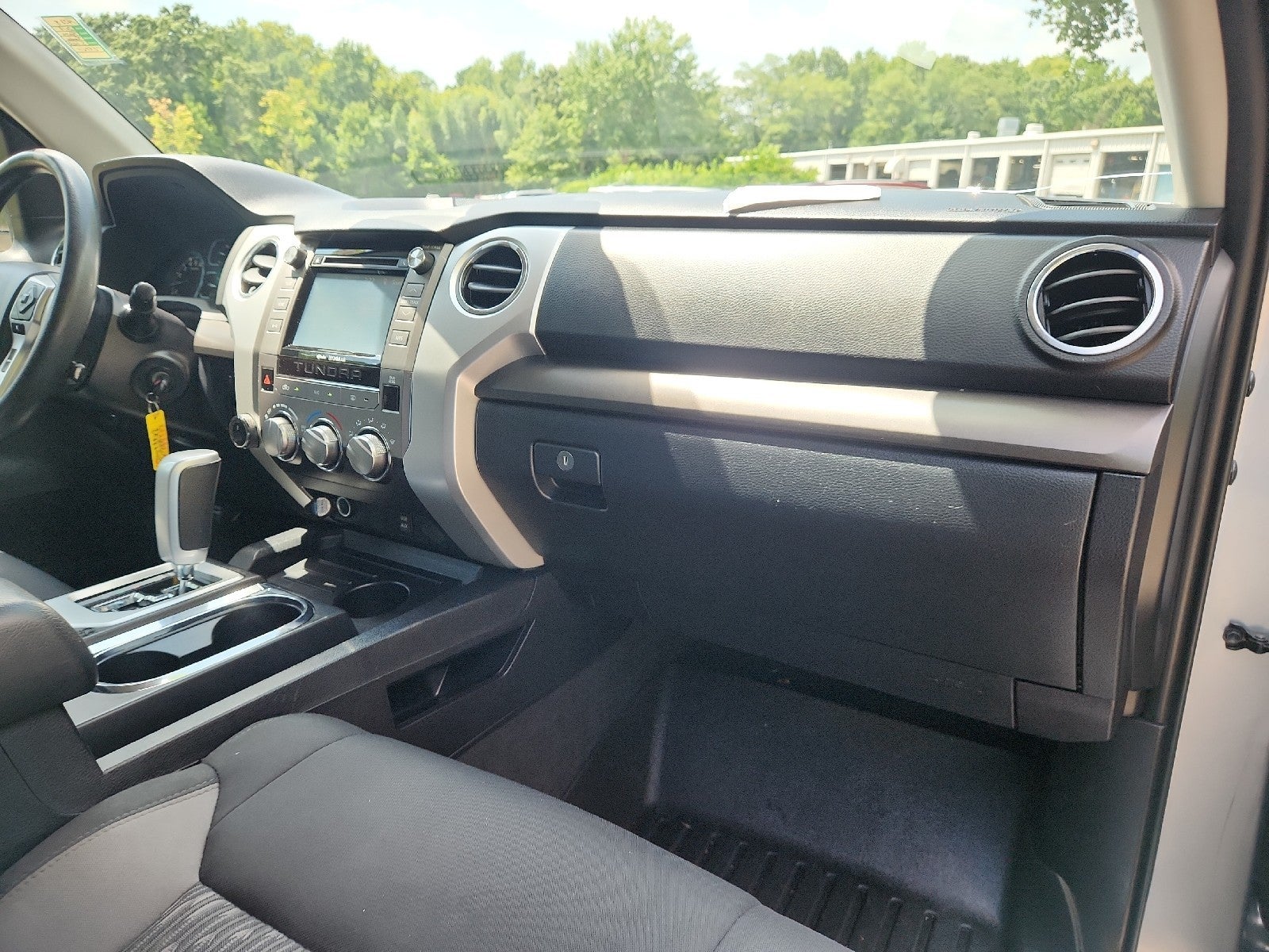 2018 Toyota Tundra 4WD SR5
