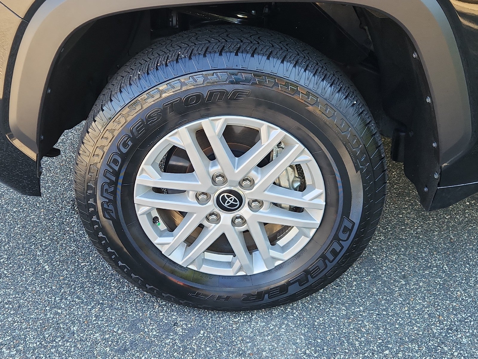 2024 Toyota Tundra 2WD SR5