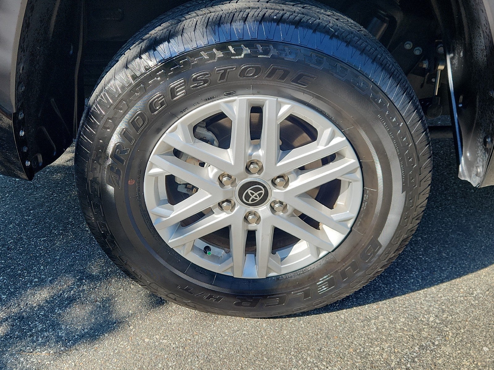 2024 Toyota Tundra 2WD SR5